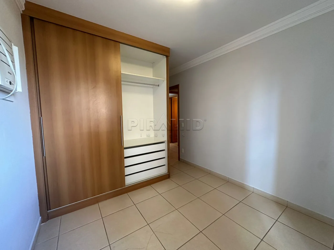 Alugar Apartamento / Padr&atilde;o em Ribeir&atilde;o Preto R$ 2.500,00 - Foto 14