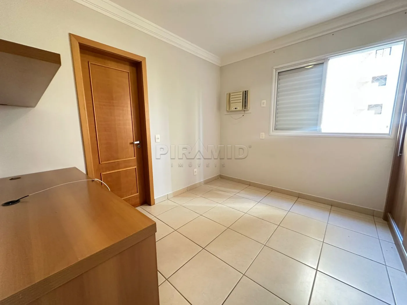 Alugar Apartamento / Padr&atilde;o em Ribeir&atilde;o Preto R$ 2.500,00 - Foto 17