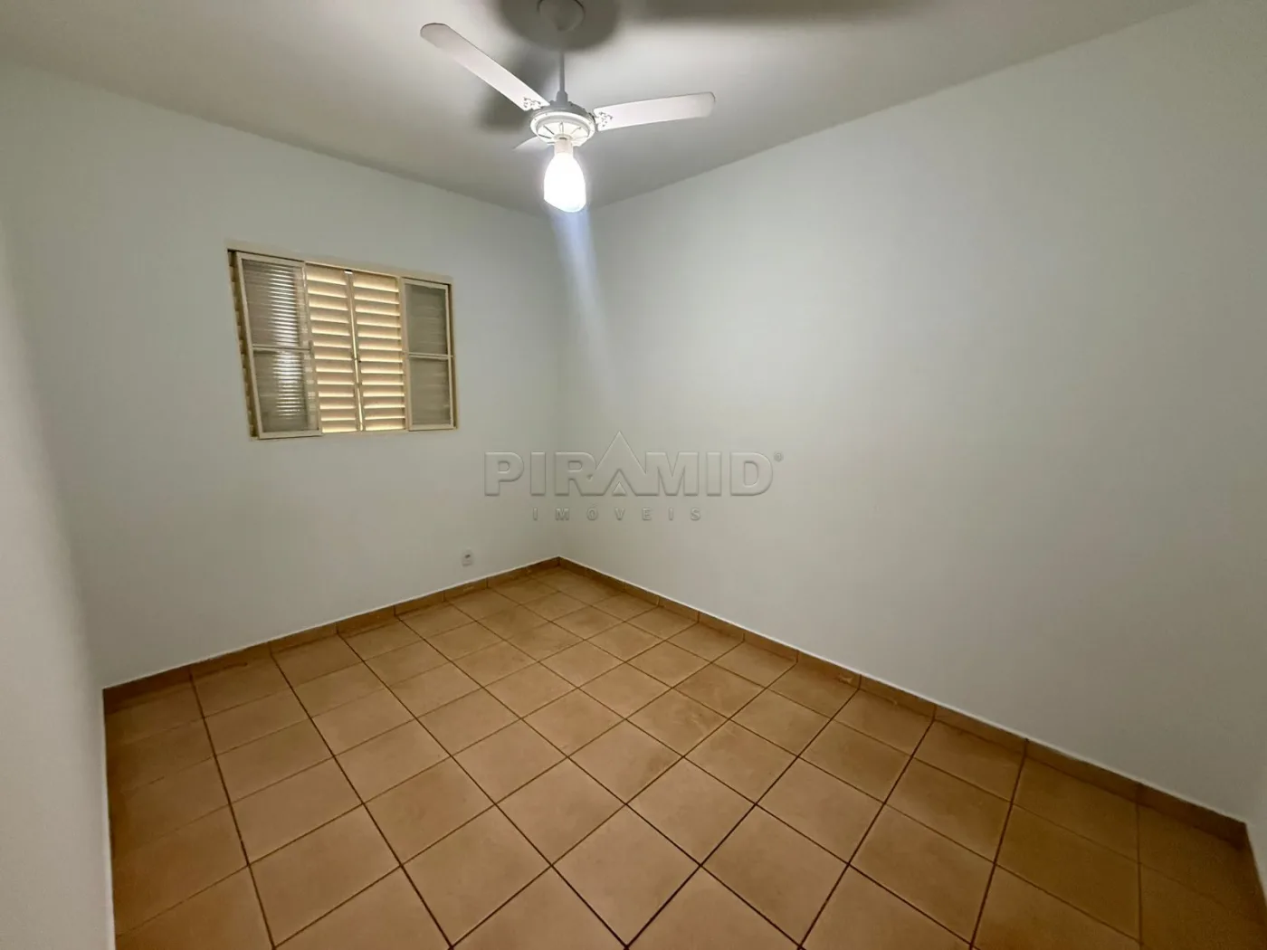 Alugar Comercial / Casa em Ribeir&atilde;o Preto R$ 1.500,00 - Foto 6