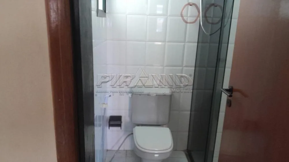 Alugar Apartamento / Padr&atilde;o em Ribeir&atilde;o Preto R$ 1.810,00 - Foto 4