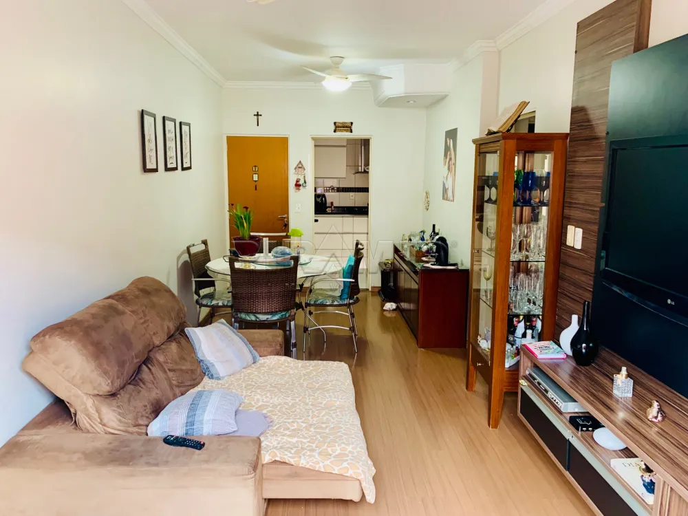 Comprar Apartamento / Padr&atilde;o em Ribeir&atilde;o Preto R$ 375.000,00 - Foto 2