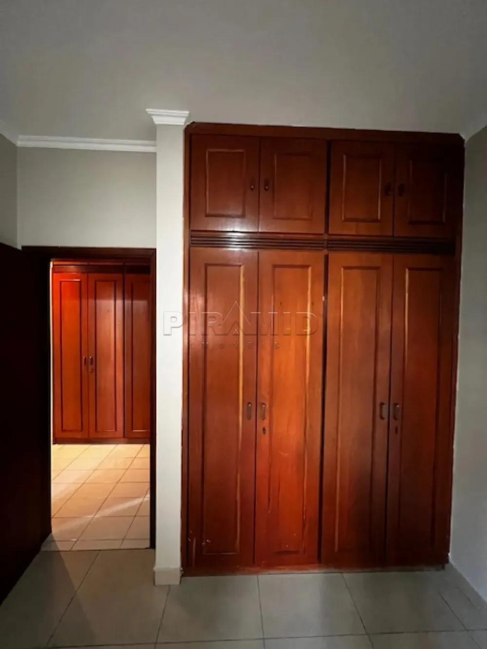 Alugar Apartamento / Padr&atilde;o em Ribeir&atilde;o Preto R$ 1.800,00 - Foto 13