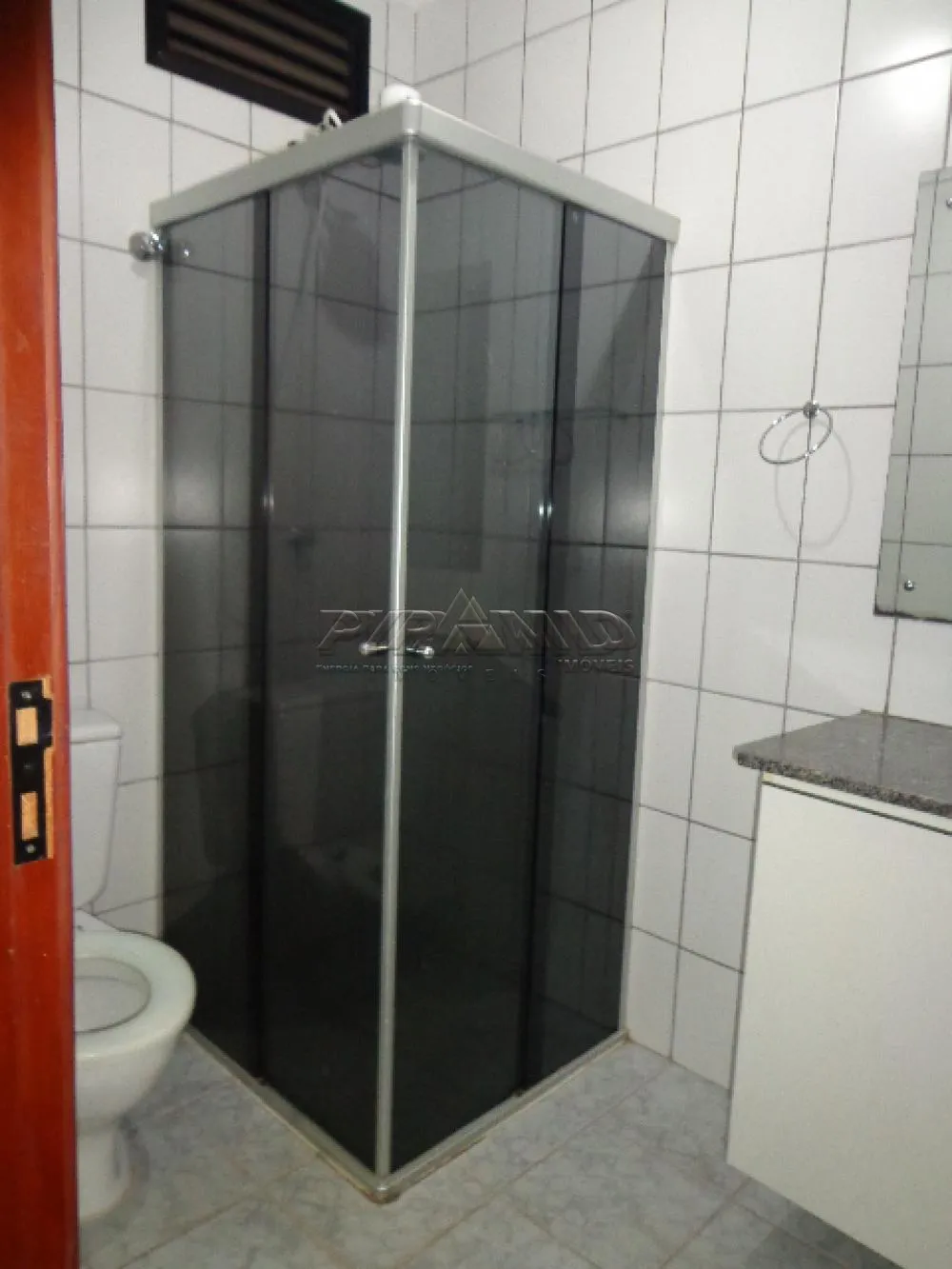 Alugar Apartamento / Padr&atilde;o em Ribeir&atilde;o Preto R$ 1.000,00 - Foto 8