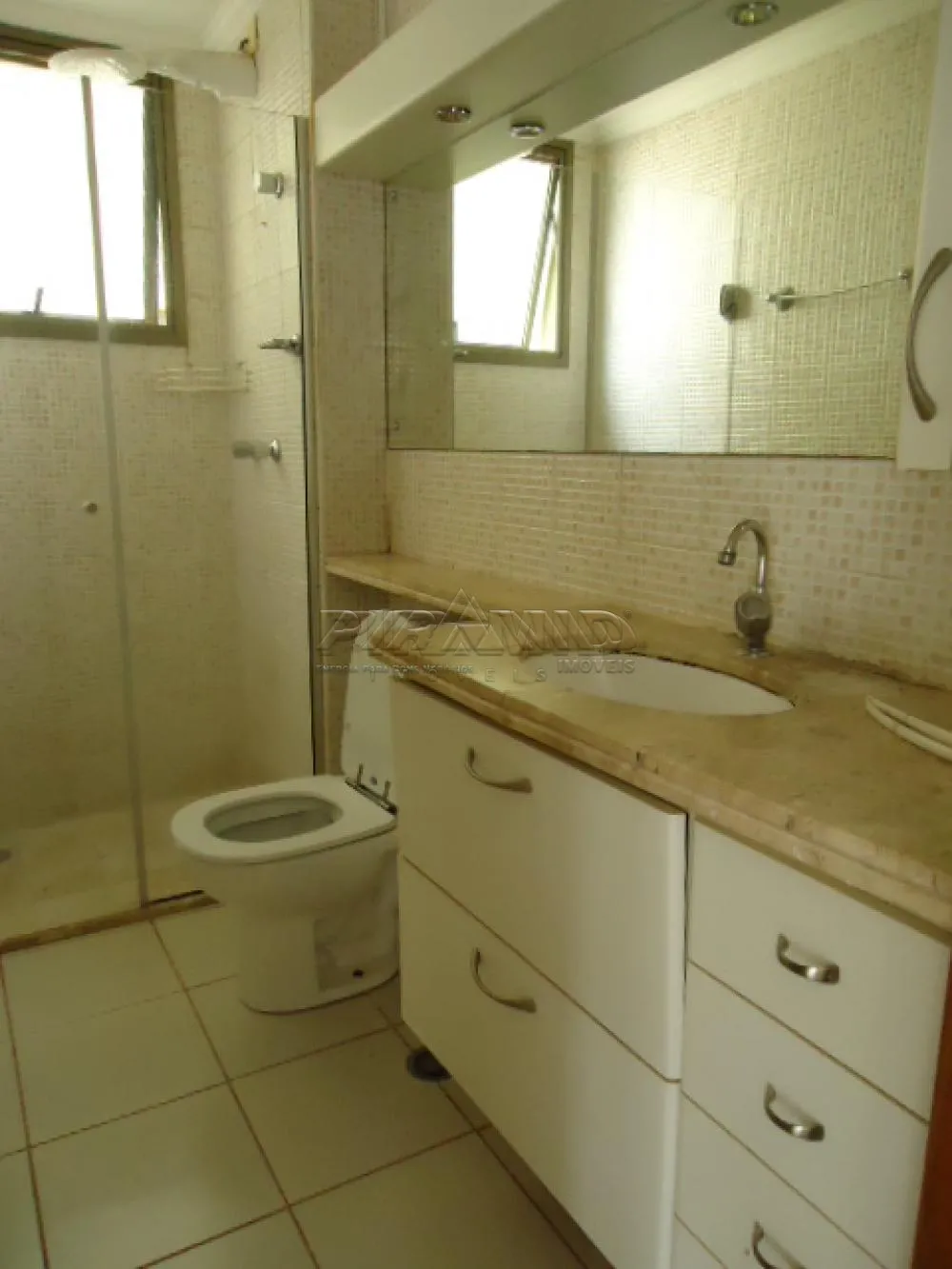 Alugar Apartamento / Padr&atilde;o em Ribeir&atilde;o Preto R$ 1.010,00 - Foto 4