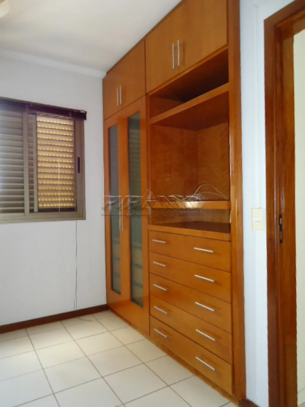 Alugar Apartamento / Padr&atilde;o em Ribeir&atilde;o Preto R$ 1.010,00 - Foto 6