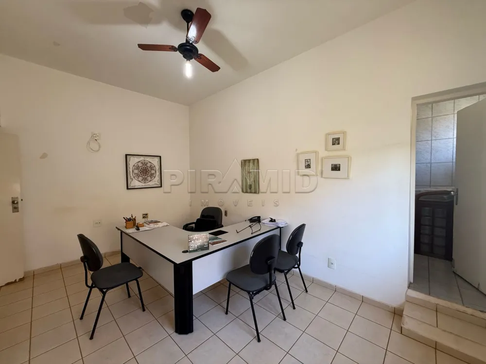Alugar Comercial / Casa em Ribeir&atilde;o Preto R$ 2.900,00 - Foto 17