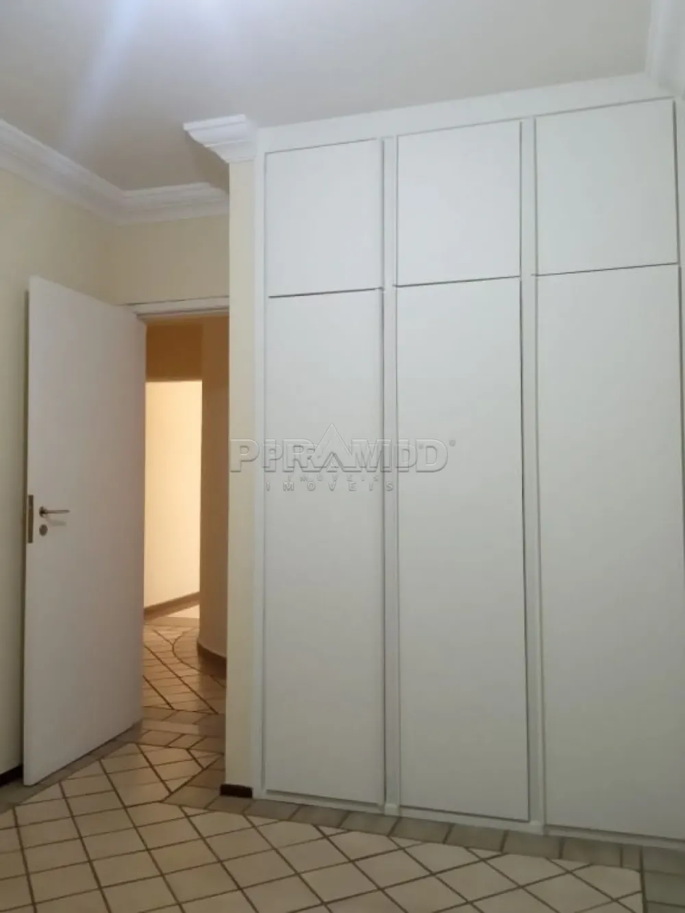Alugar Apartamento / Padr&atilde;o em Ribeir&atilde;o Preto R$ 1.500,00 - Foto 9