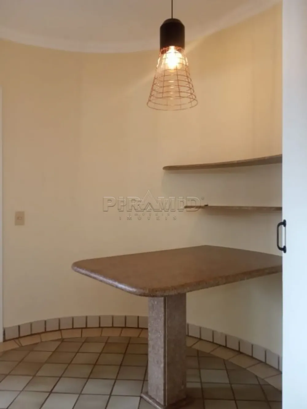 Alugar Apartamento / Padr&atilde;o em Ribeir&atilde;o Preto R$ 1.500,00 - Foto 16