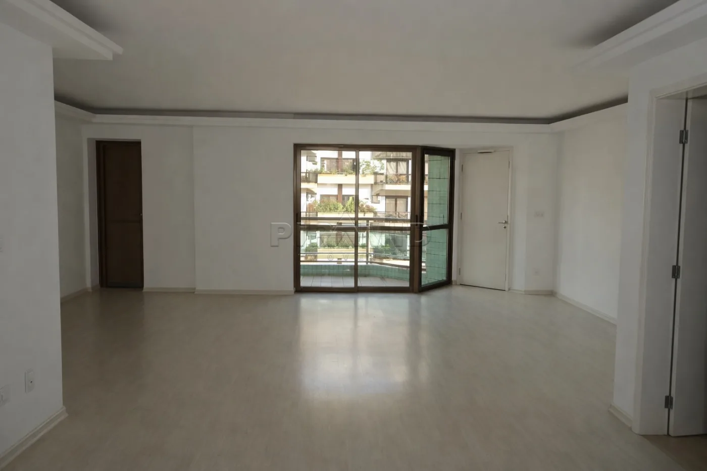 Alugar Apartamento / Padr&atilde;o em Ribeir&atilde;o Preto R$ 2.850,00 - Foto 1