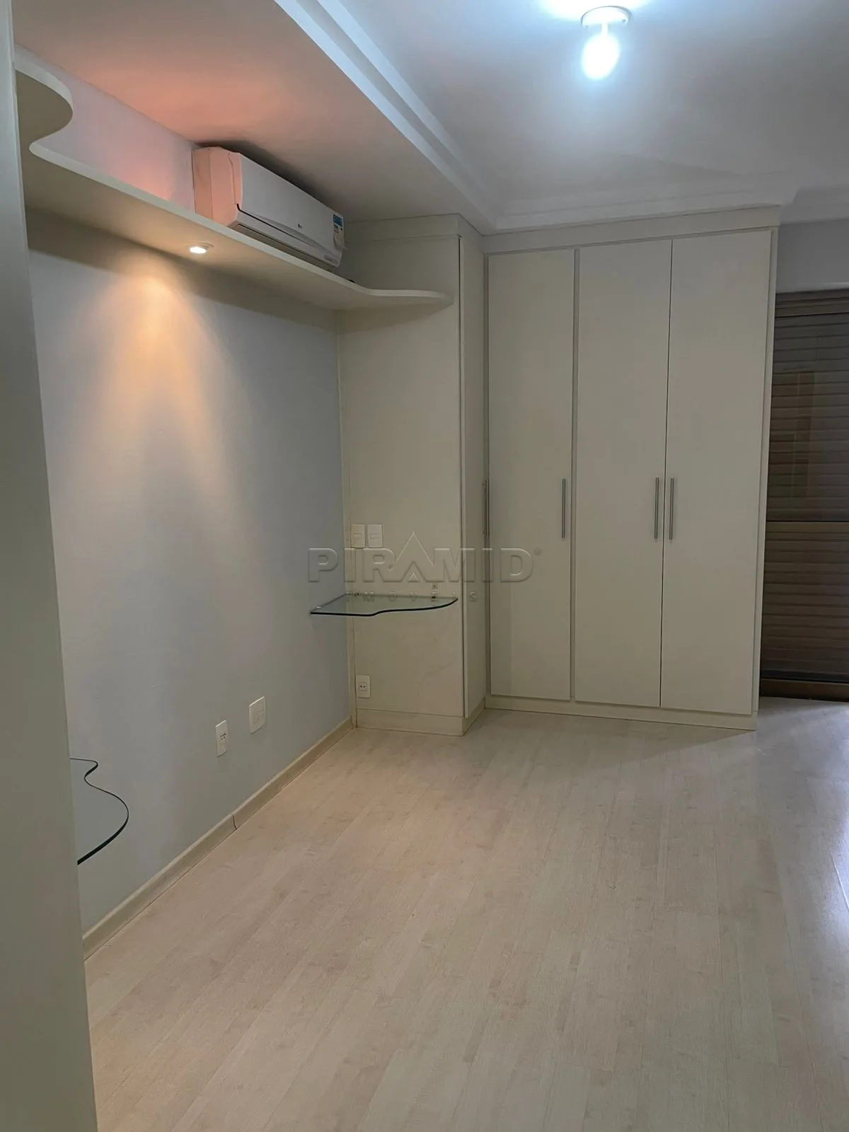 Alugar Apartamento / Padr&atilde;o em Ribeir&atilde;o Preto R$ 2.850,00 - Foto 10
