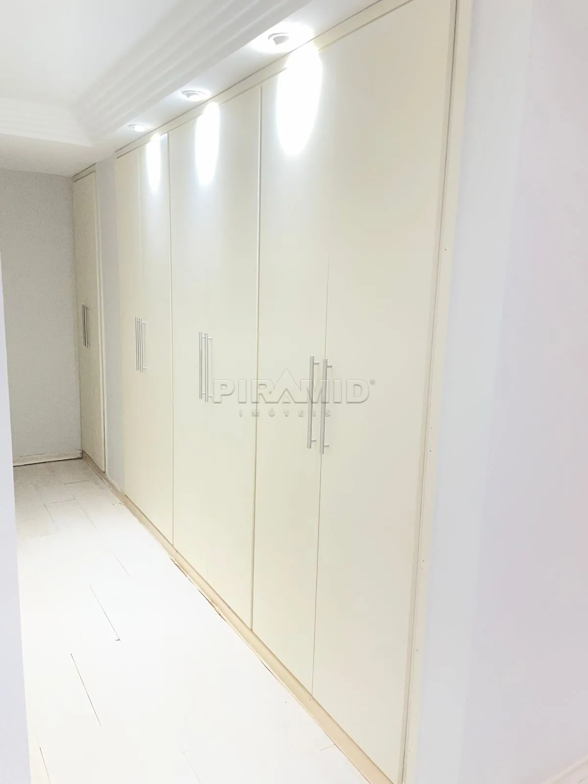 Alugar Apartamento / Padr&atilde;o em Ribeir&atilde;o Preto R$ 2.850,00 - Foto 11