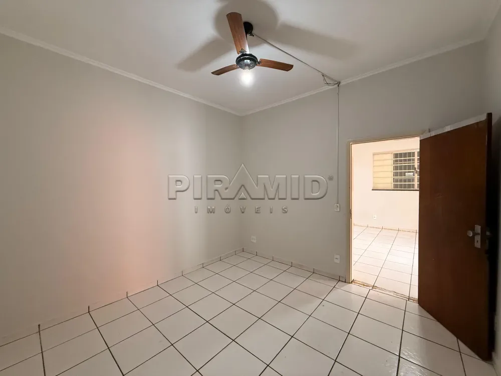 Alugar Comercial / Casa em Ribeir&atilde;o Preto R$ 3.000,00 - Foto 18