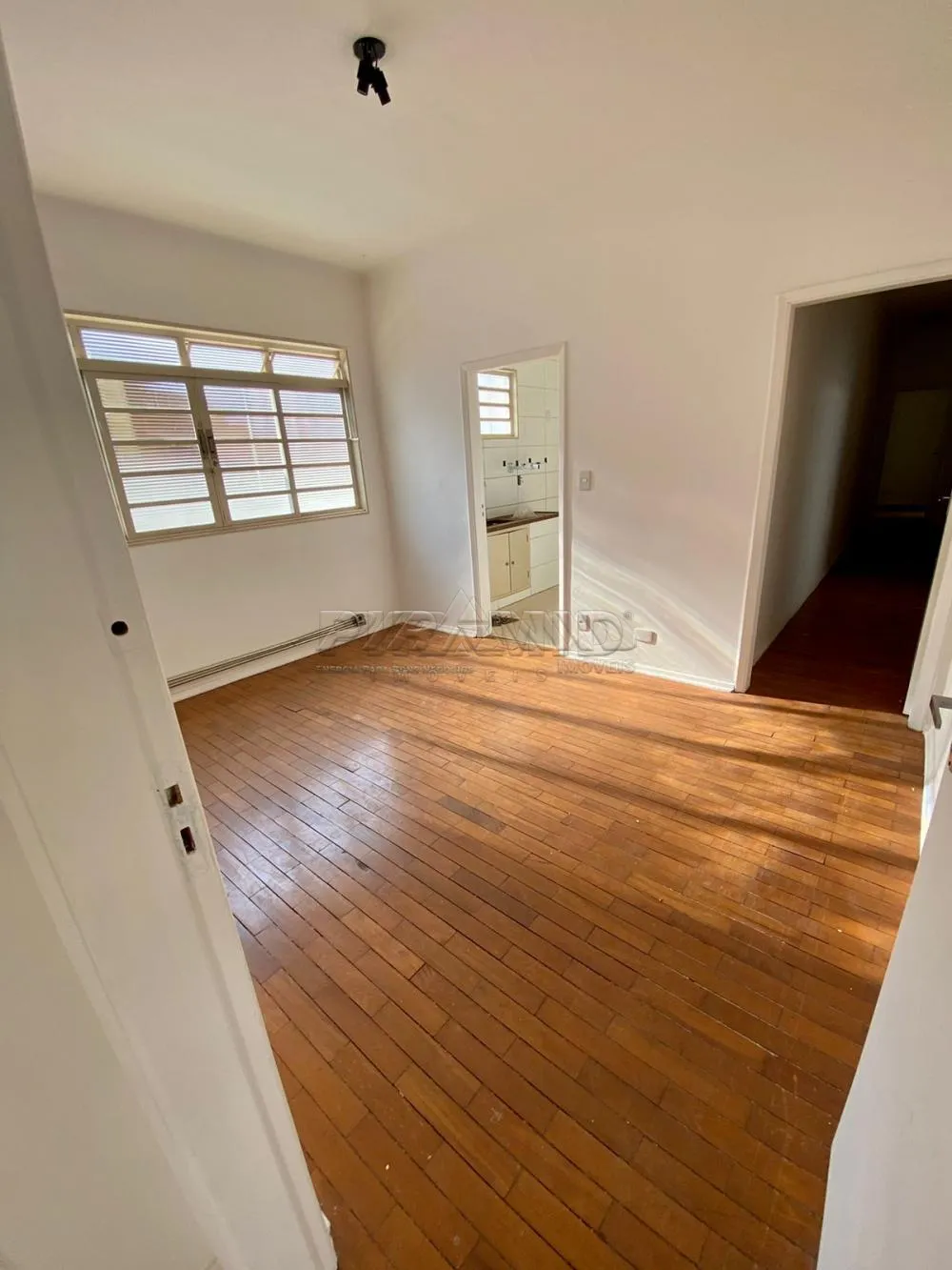 Alugar Casa / Padr&atilde;o em Ribeir&atilde;o Preto R$ 3.600,00 - Foto 11