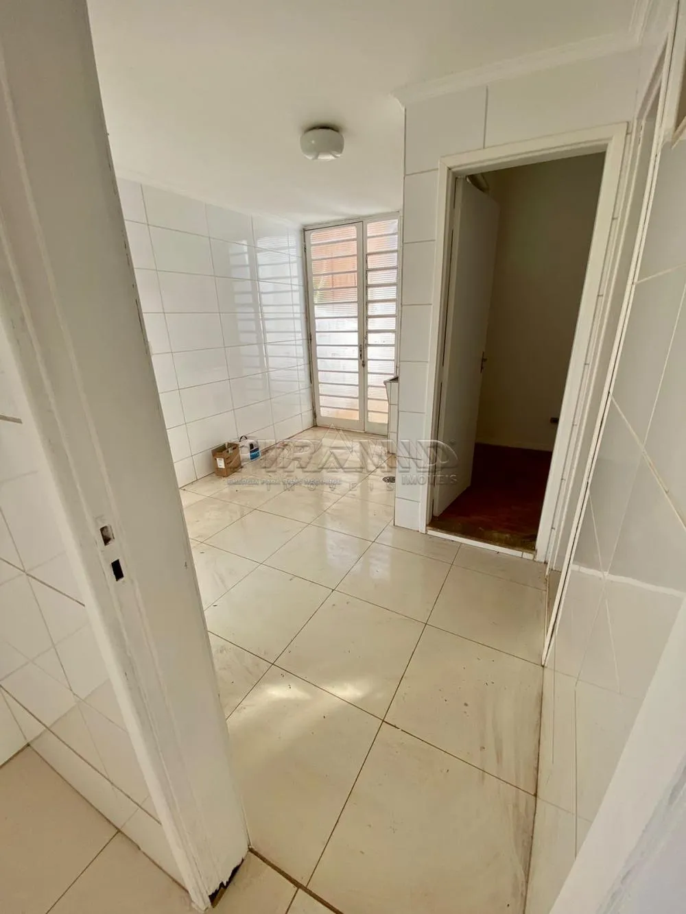 Alugar Casa / Padr&atilde;o em Ribeir&atilde;o Preto R$ 3.600,00 - Foto 14