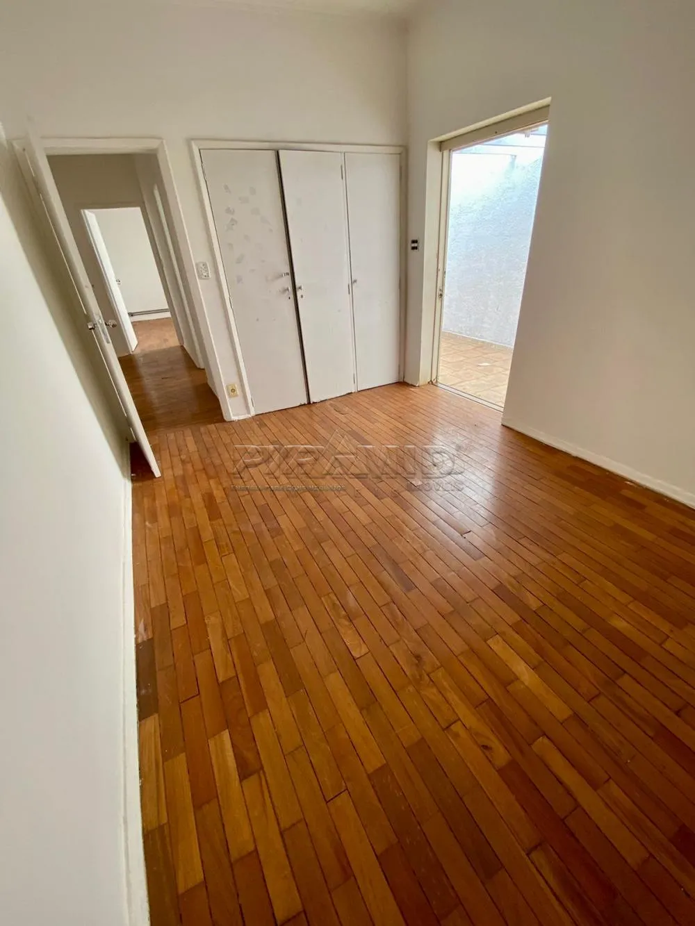 Alugar Casa / Padr&atilde;o em Ribeir&atilde;o Preto R$ 3.600,00 - Foto 17