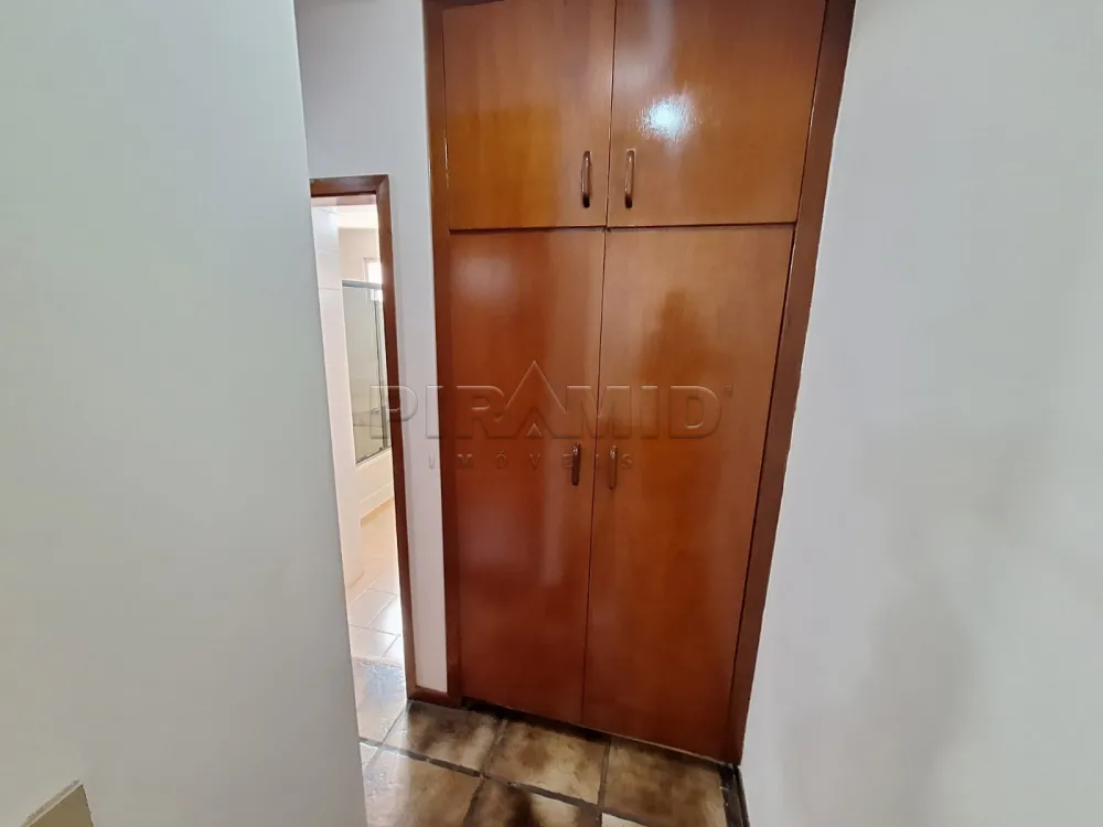 Alugar Apartamento / Padr&atilde;o em Ribeir&atilde;o Preto R$ 2.800,00 - Foto 18
