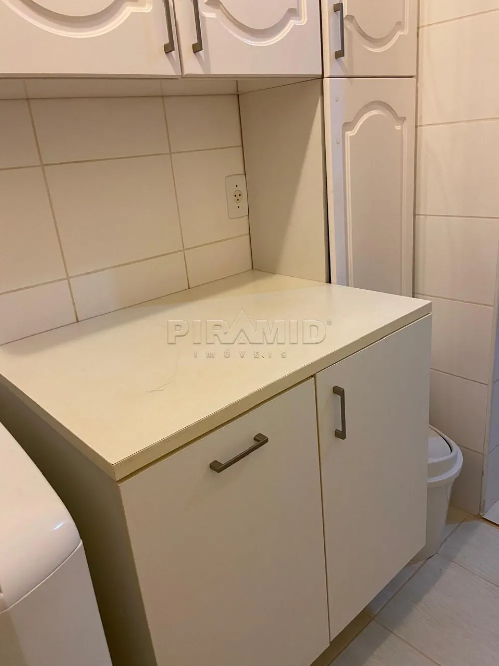 Alugar Apartamento / Padr&atilde;o em Ribeir&atilde;o Preto R$ 1.600,00 - Foto 21