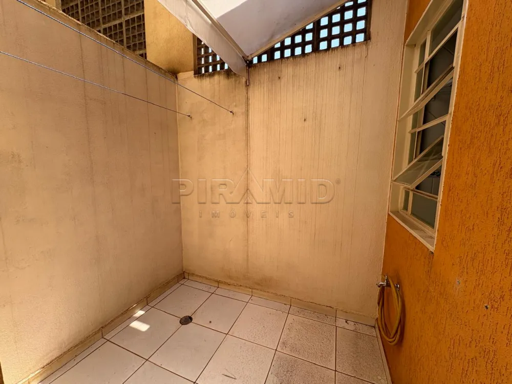 Alugar Apartamento / Padr&atilde;o em Ribeir&atilde;o Preto R$ 1.200,00 - Foto 3