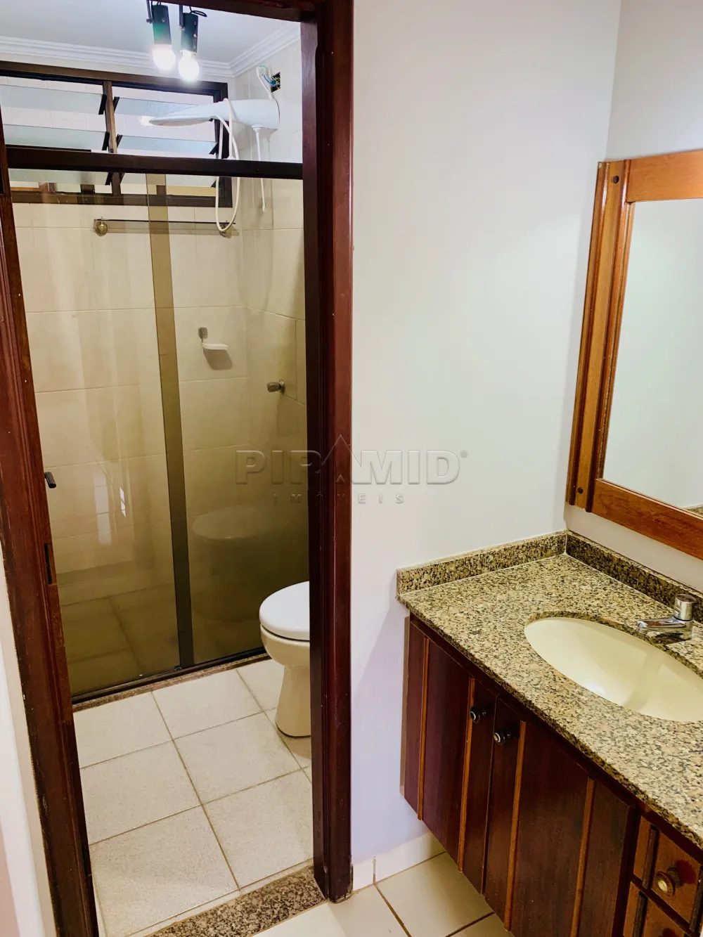 Alugar Apartamento / Padr&atilde;o em Ribeir&atilde;o Preto R$ 2.400,00 - Foto 14