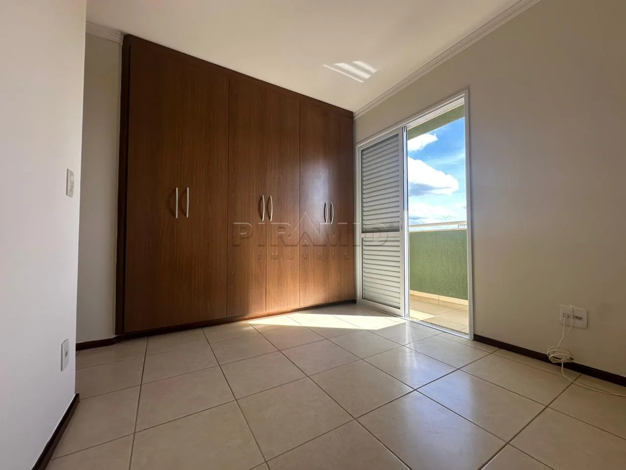 Alugar Apartamento / Padr&atilde;o em Ribeir&atilde;o Preto R$ 2.400,00 - Foto 12
