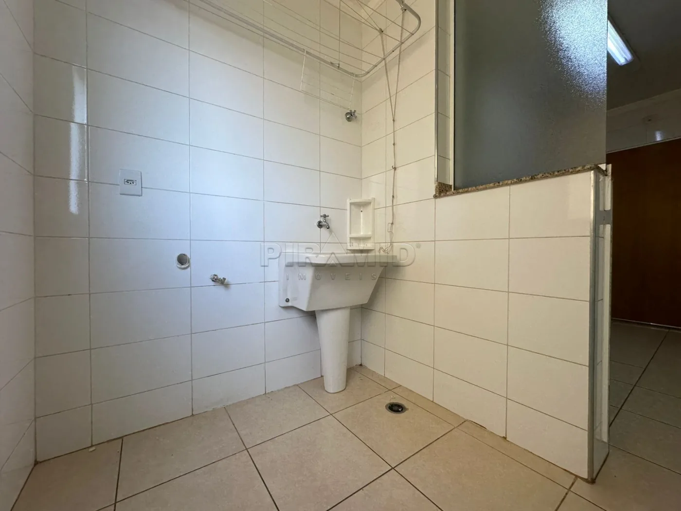 Alugar Apartamento / Padr&atilde;o em Ribeir&atilde;o Preto R$ 2.400,00 - Foto 20