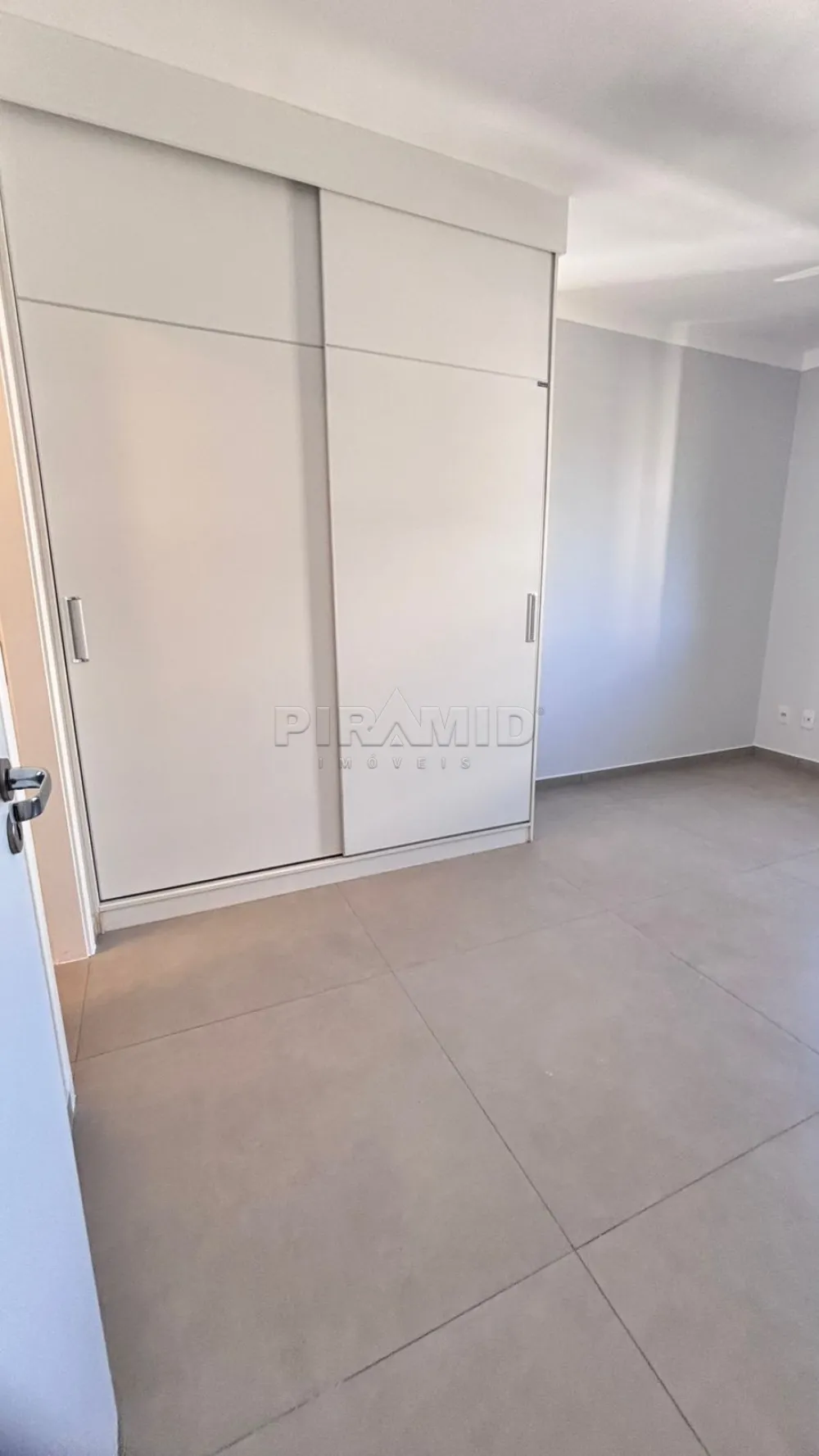 Alugar Apartamento / Padr&atilde;o em Ribeir&atilde;o Preto R$ 2.500,00 - Foto 12