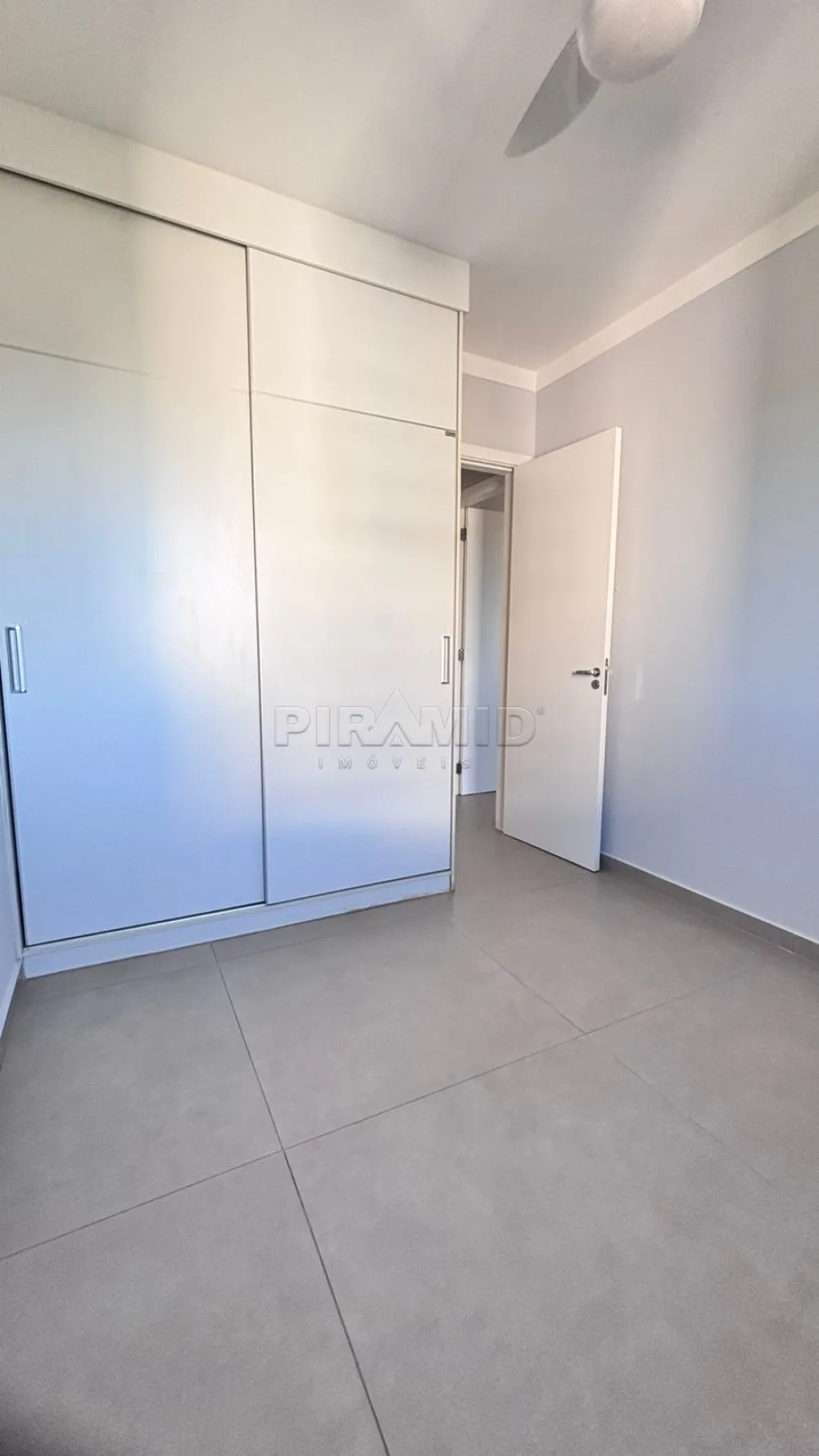 Alugar Apartamento / Padr&atilde;o em Ribeir&atilde;o Preto R$ 2.500,00 - Foto 8