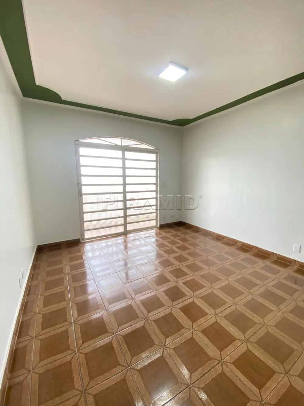 Alugar Casa / Padr&atilde;o em Ribeir&atilde;o Preto R$ 2.300,00 - Foto 4