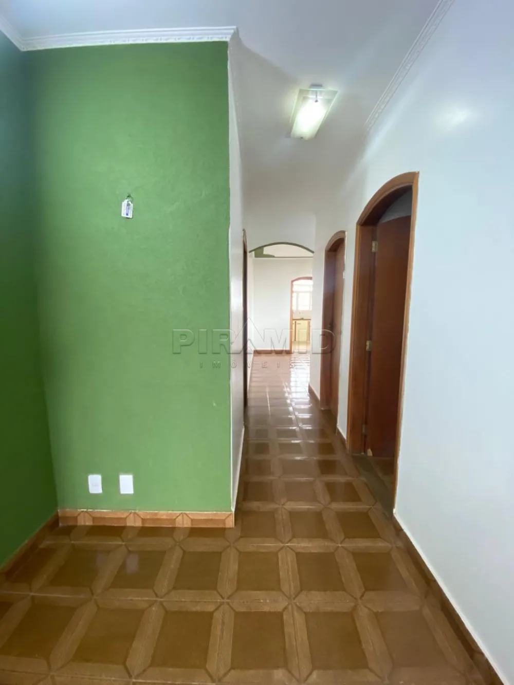 Alugar Casa / Padr&atilde;o em Ribeir&atilde;o Preto R$ 2.300,00 - Foto 8