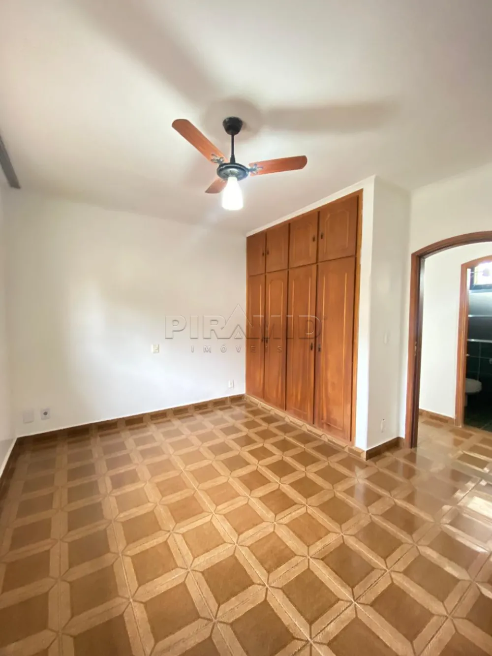 Alugar Casa / Padr&atilde;o em Ribeir&atilde;o Preto R$ 2.300,00 - Foto 12