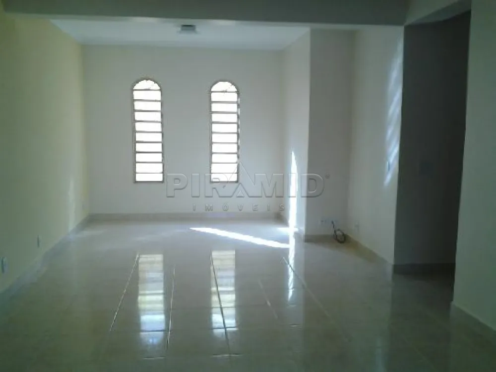 Alugar Casa / Padr&atilde;o em Ribeir&atilde;o Preto R$ 2.500,00 - Foto 1