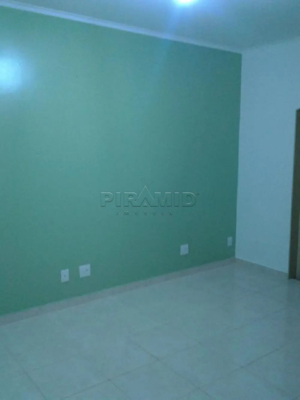 Alugar Casa / Padr&atilde;o em Ribeir&atilde;o Preto R$ 2.500,00 - Foto 5