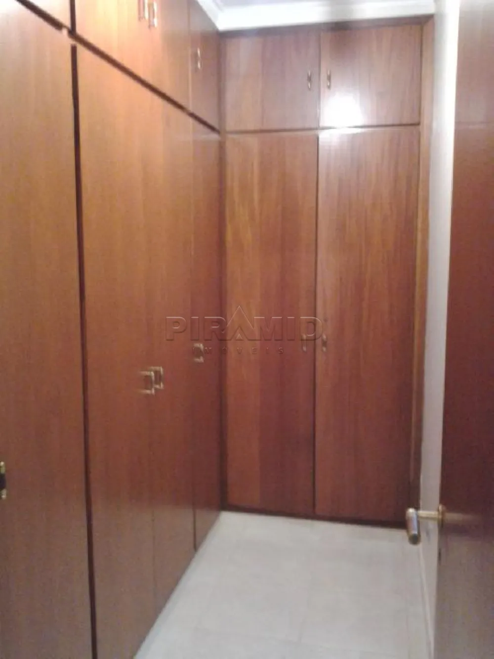 Alugar Casa / Padr&atilde;o em Ribeir&atilde;o Preto R$ 2.500,00 - Foto 10