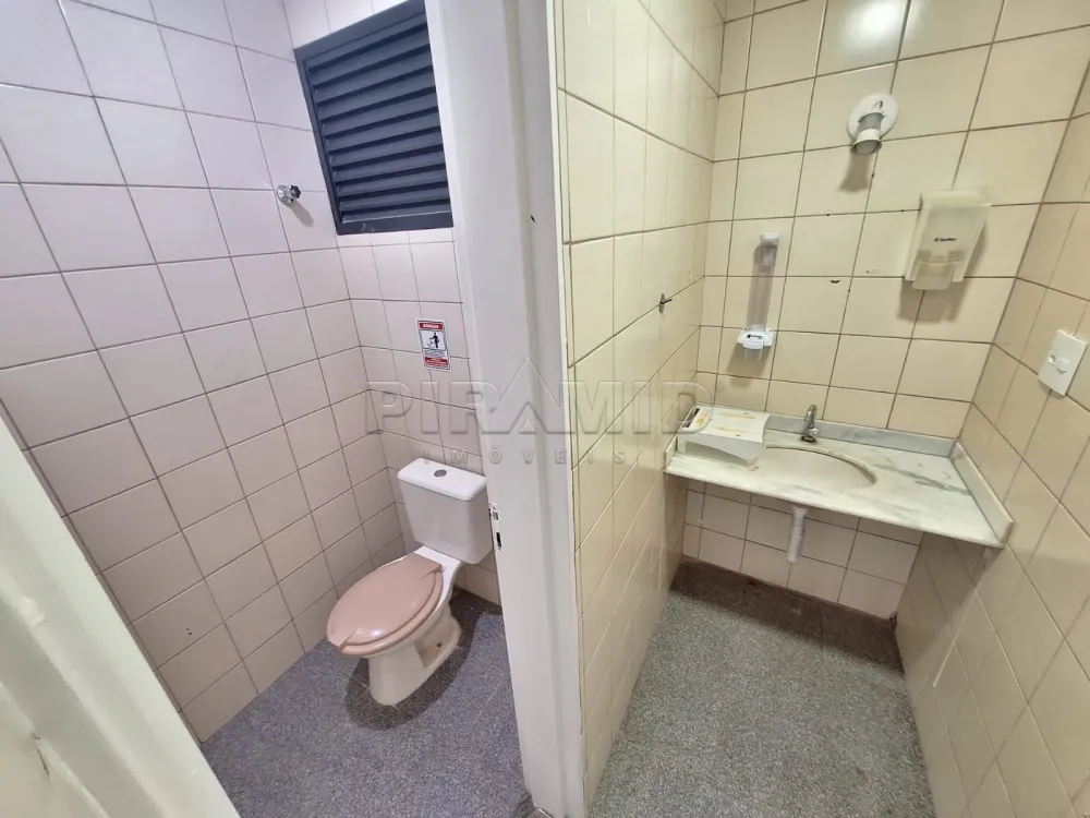 Alugar Comercial / Sala em Ribeir&atilde;o Preto R$ 600,00 - Foto 4