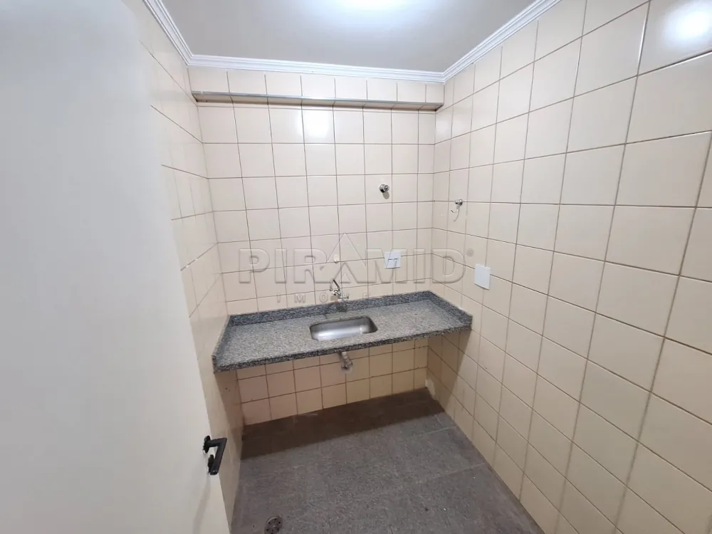 Alugar Comercial / Sala em Ribeir&atilde;o Preto R$ 600,00 - Foto 5