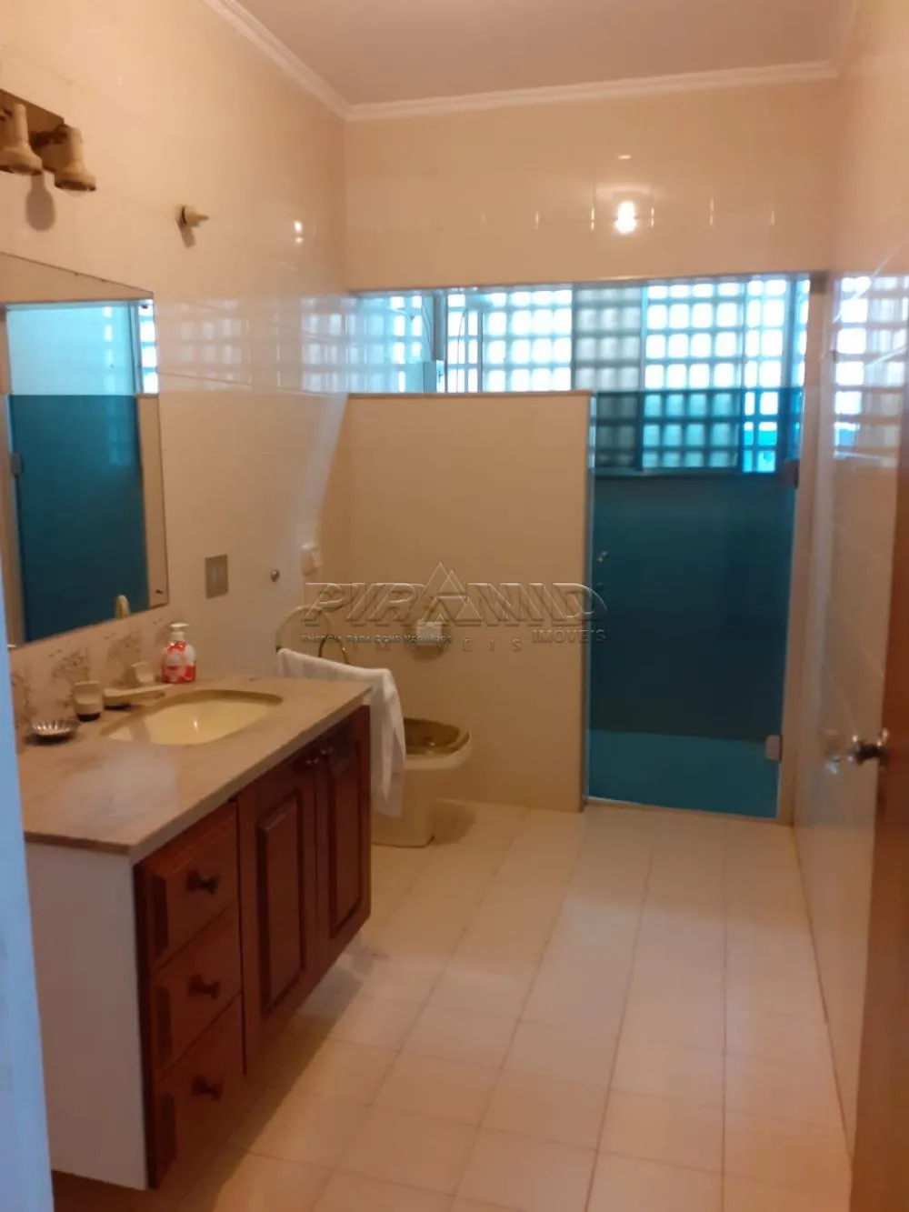 Alugar Apartamento / Padr&atilde;o em Ribeir&atilde;o Preto R$ 1.275,00 - Foto 19