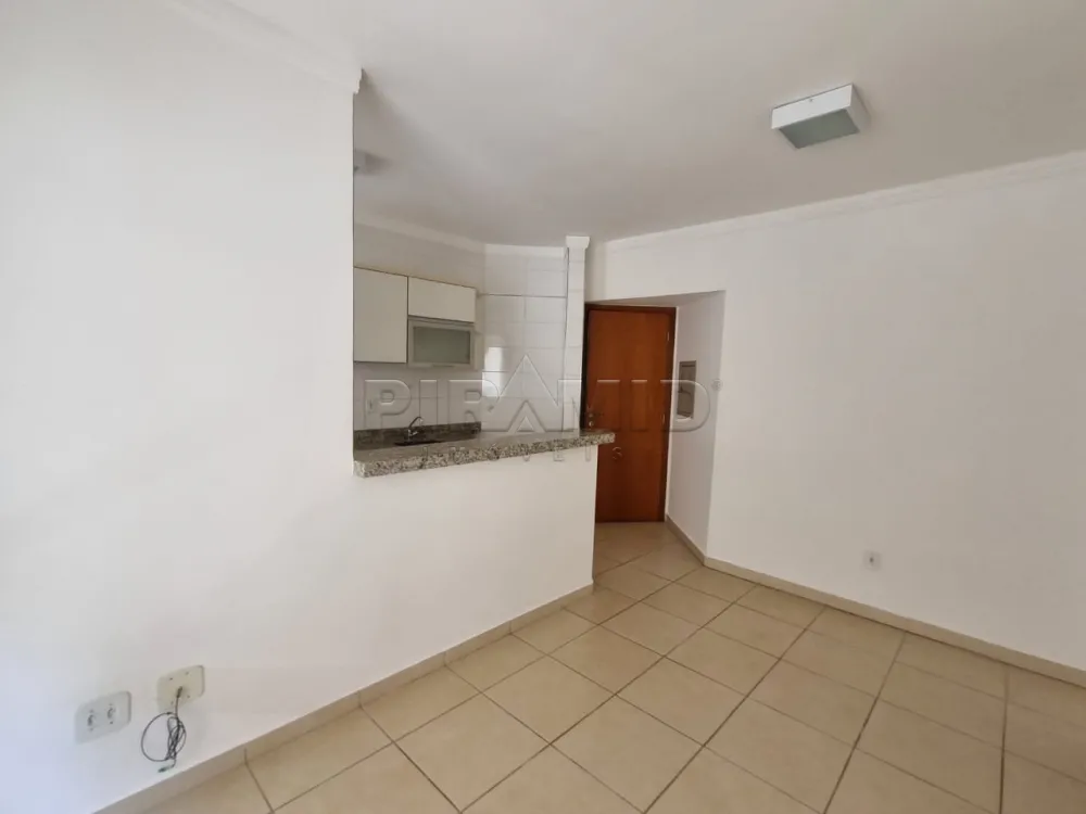 Alugar Apartamento / Padr&atilde;o em Ribeir&atilde;o Preto R$ 1.450,00 - Foto 1