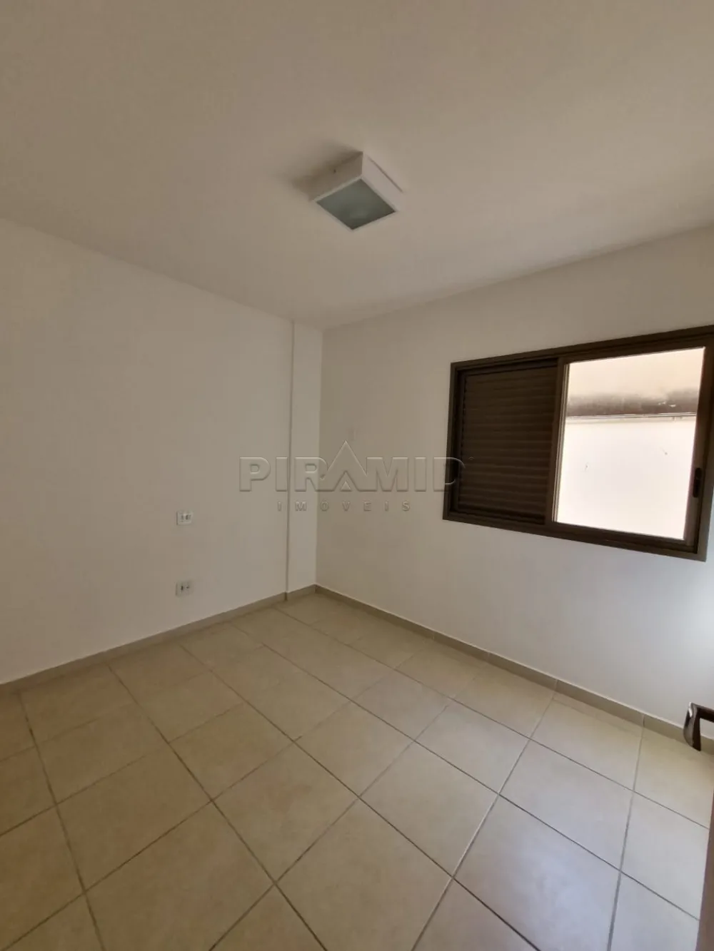 Alugar Apartamento / Padr&atilde;o em Ribeir&atilde;o Preto R$ 1.450,00 - Foto 6