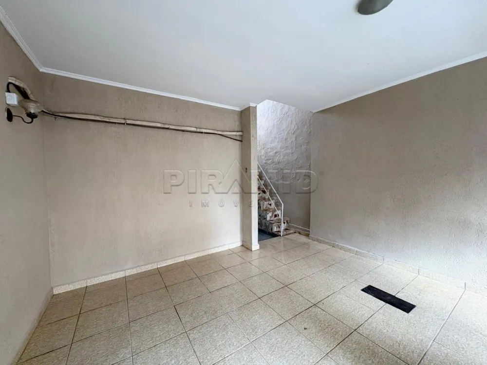Alugar Casa / Padr&atilde;o em Ribeir&atilde;o Preto R$ 1.800,00 - Foto 1