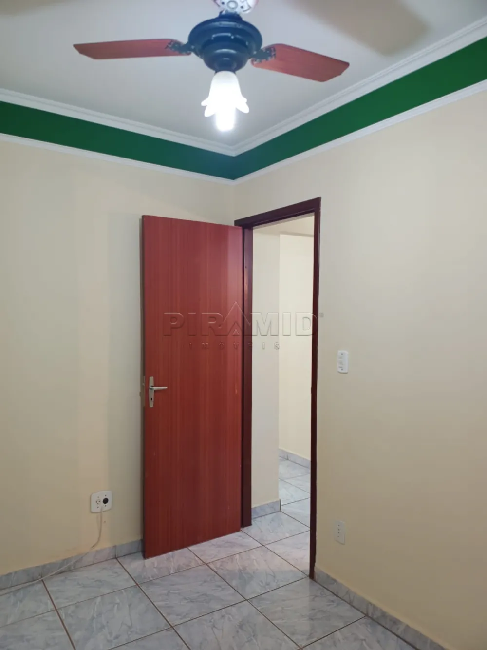 Alugar Apartamento / Padr&atilde;o em Ribeir&atilde;o Preto R$ 1.500,00 - Foto 4