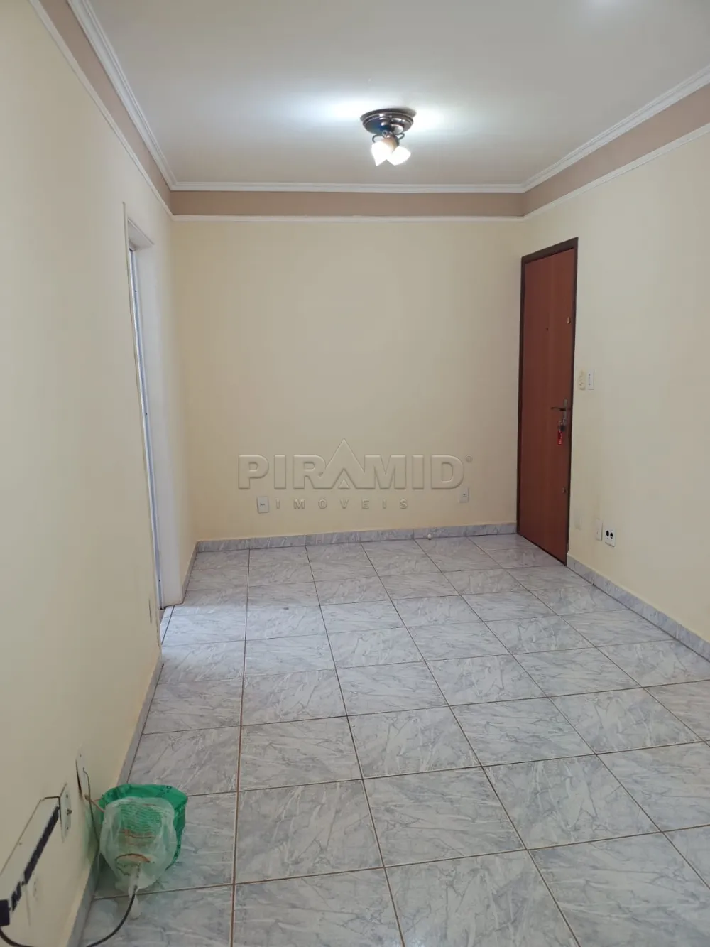 Alugar Apartamento / Padr&atilde;o em Ribeir&atilde;o Preto R$ 1.500,00 - Foto 2