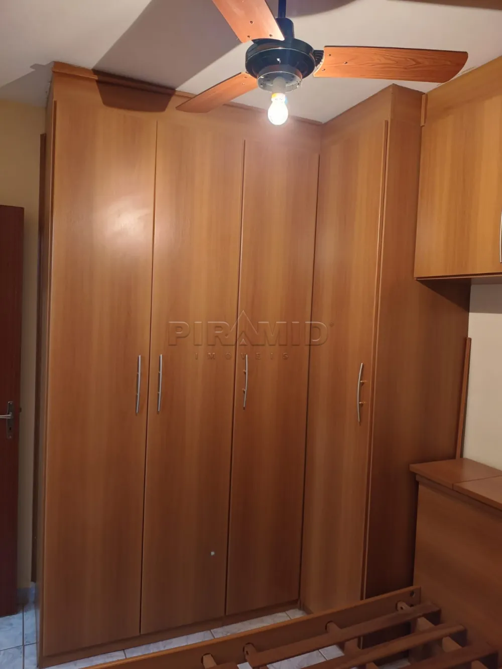 Alugar Apartamento / Padr&atilde;o em Ribeir&atilde;o Preto R$ 1.500,00 - Foto 14