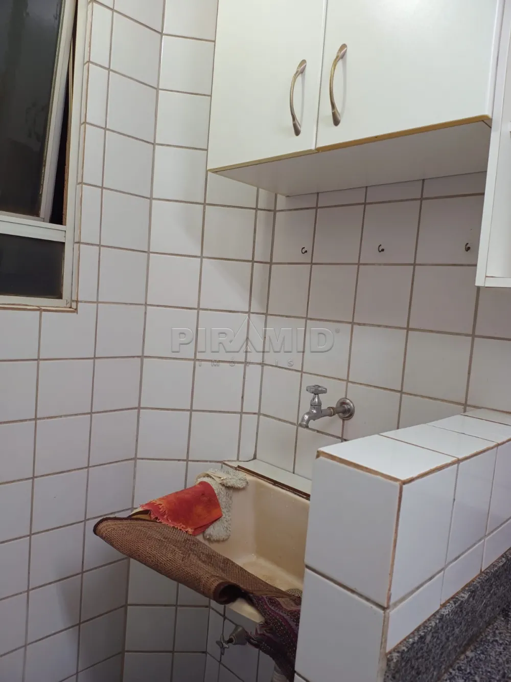 Alugar Apartamento / Padr&atilde;o em Ribeir&atilde;o Preto R$ 1.500,00 - Foto 18