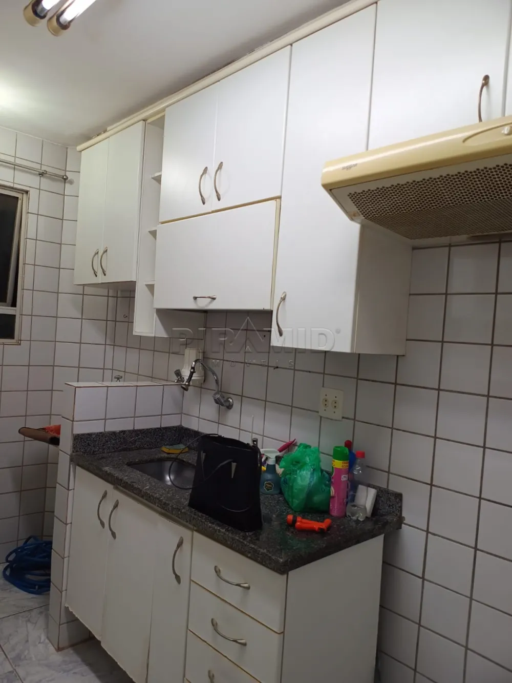 Alugar Apartamento / Padr&atilde;o em Ribeir&atilde;o Preto R$ 1.500,00 - Foto 21