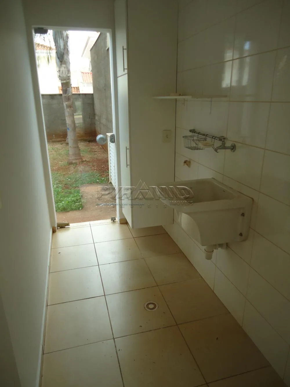 Alugar Casa / Condom&iacute;nio em Bonfim Paulista R$ 1.600,00 - Foto 15