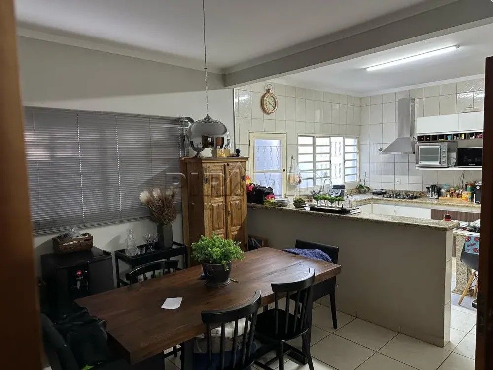 Alugar Casa / Padr&atilde;o em Ribeir&atilde;o Preto R$ 430,00 - Foto 14