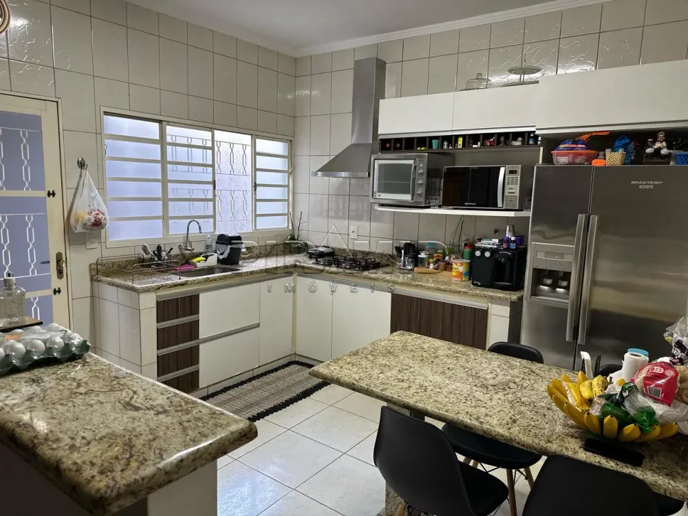 Alugar Casa / Padr&atilde;o em Ribeir&atilde;o Preto R$ 430,00 - Foto 15