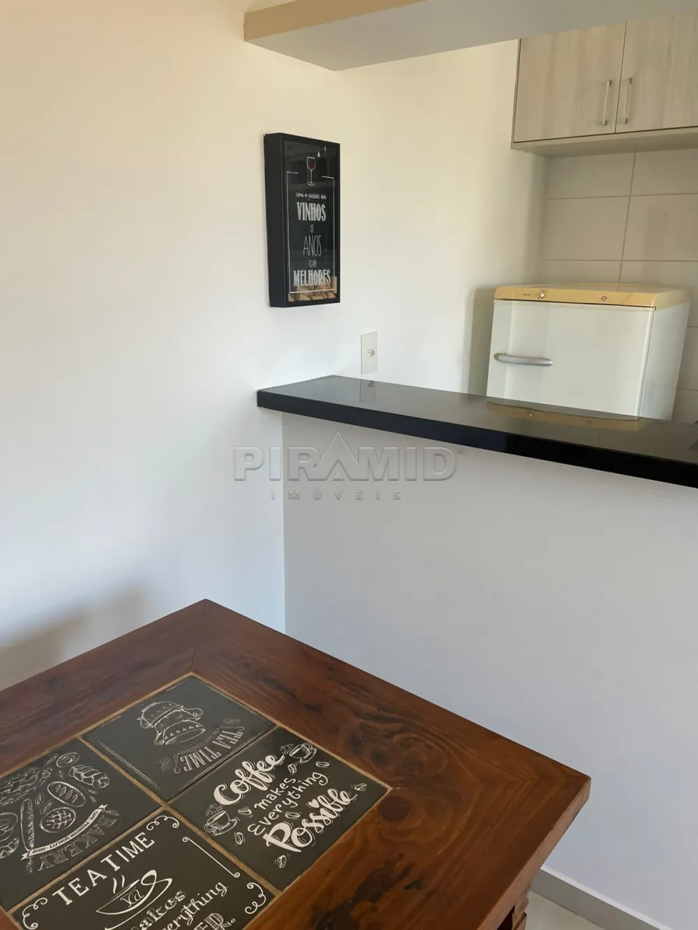Alugar Apartamento / Padr&atilde;o em Ribeir&atilde;o Preto R$ 1.700,00 - Foto 6