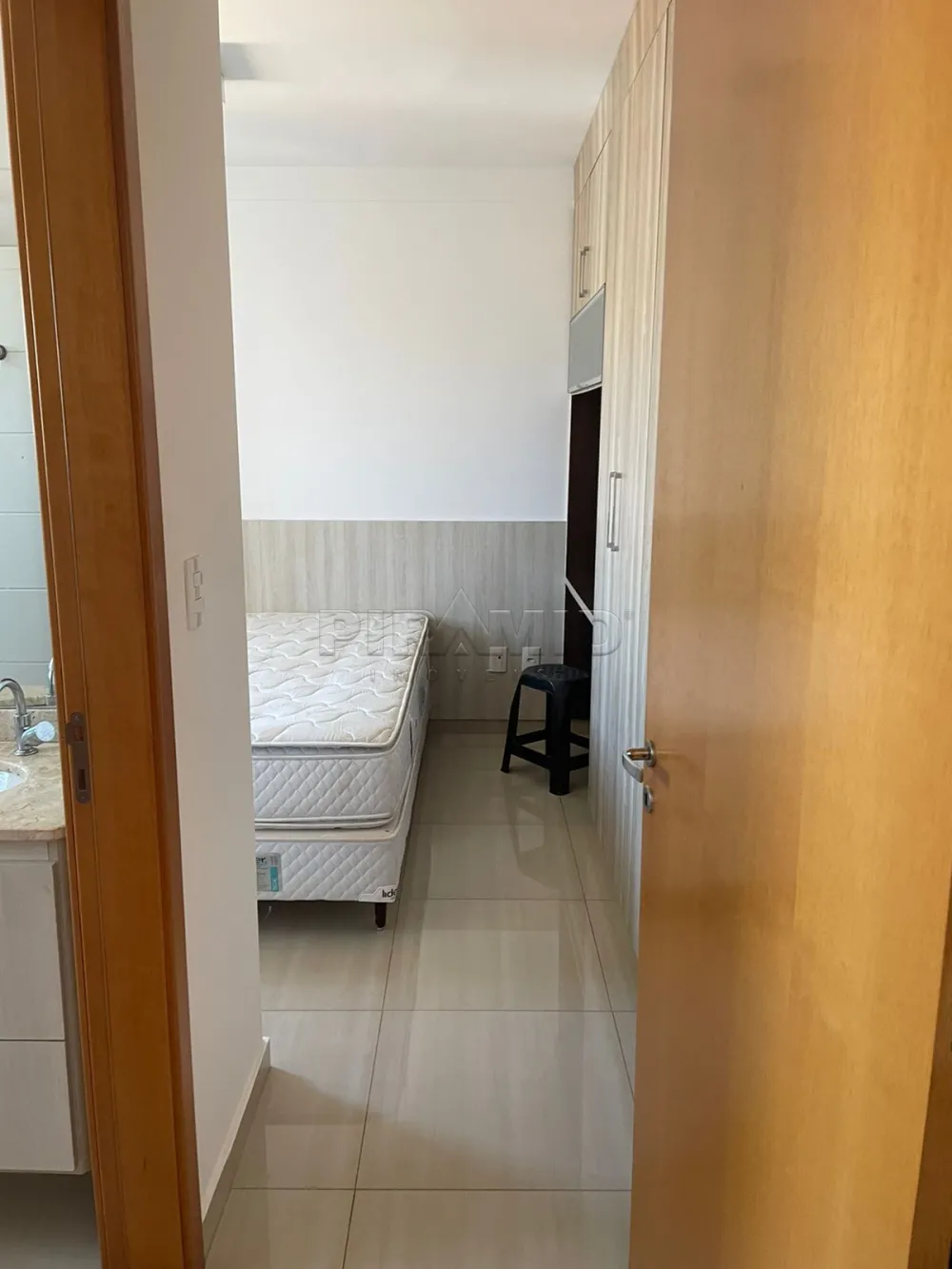 Alugar Apartamento / Padr&atilde;o em Ribeir&atilde;o Preto R$ 1.700,00 - Foto 9