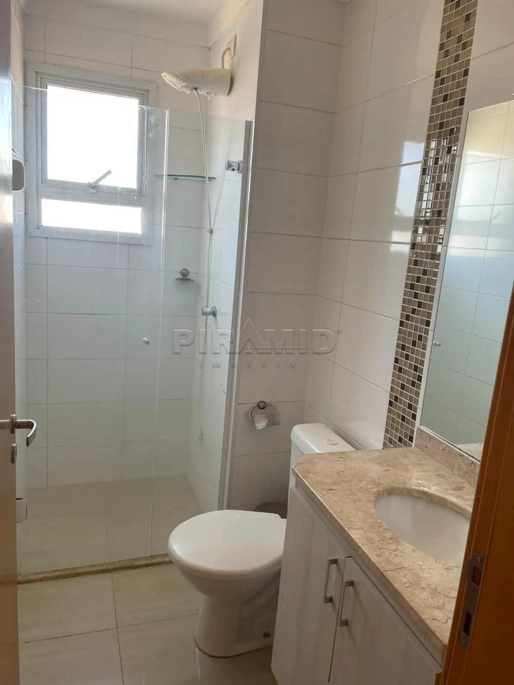 Alugar Apartamento / Padr&atilde;o em Ribeir&atilde;o Preto R$ 1.700,00 - Foto 13